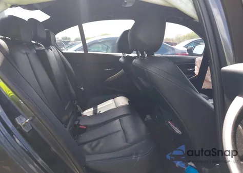 2017 BMW 330I xDrive z USA, uszkodzony, nr VIN WBA8D9C36HA012254